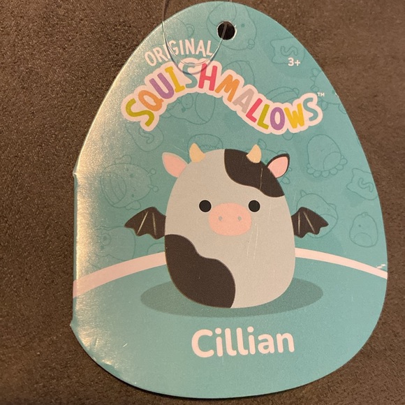 Squishmallows Cillian the bat cow clip - Picture 3 of 5